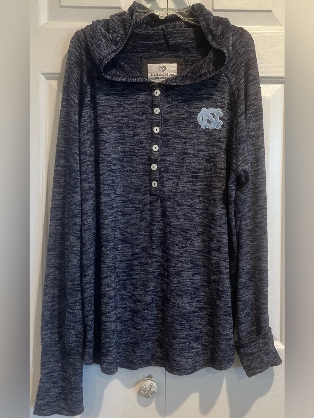 Colosseum Navy Heathered Long Sleeve Henley HOODIE w Light Blue UNC Logo